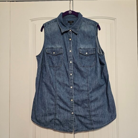 Talbots Woman Chambray Vest Pockets Blue Denim Look Size 18W - Picture 1 of 6